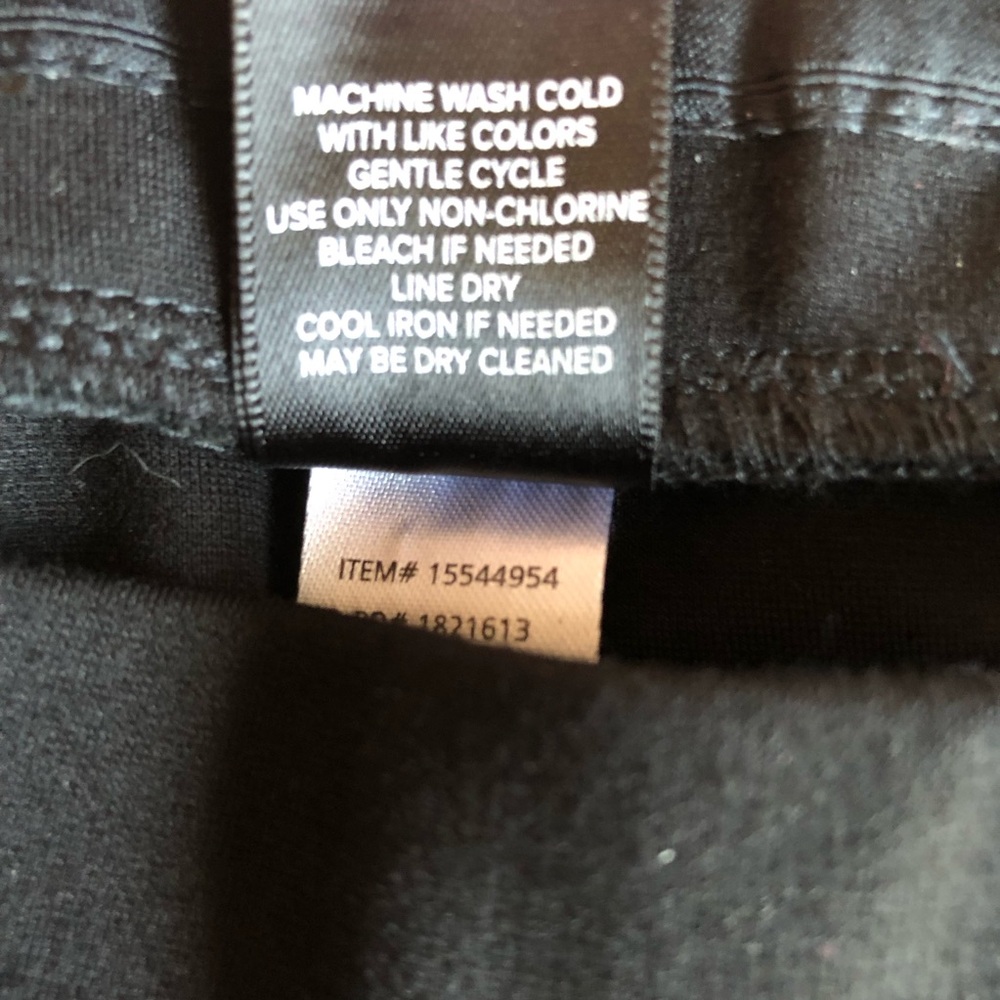 NWT - Torrid Black Pull On Pants w/Front Pockets & Mock Back Pockets - Picture 5 of 9
